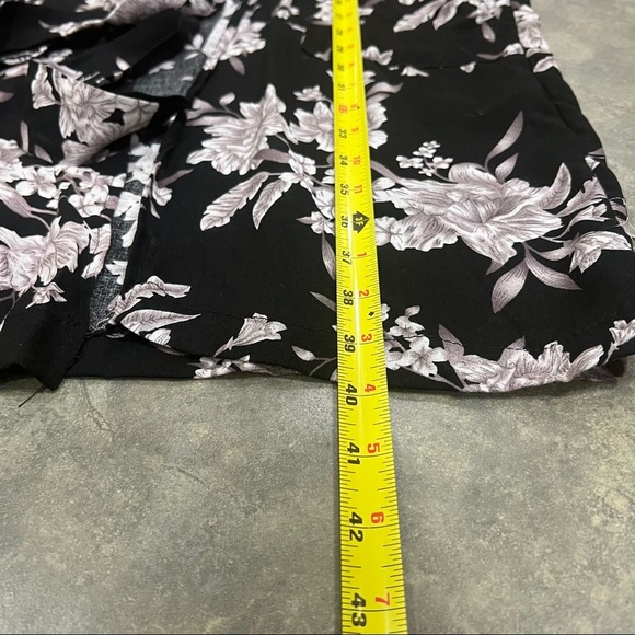 SPIRITUAL GANGSTER Kimono Womens OS Black Floral Open Tie Front Cover Up Boho - Picture 11 of 12